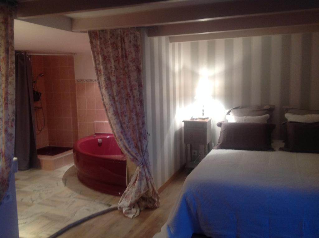 Bed and Breakfast Au Jardin D'Eloise Tremereuc Zewnętrze zdjęcie