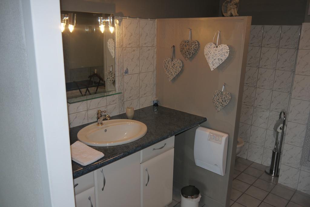 Bed and Breakfast Au Jardin D'Eloise Tremereuc Zewnętrze zdjęcie