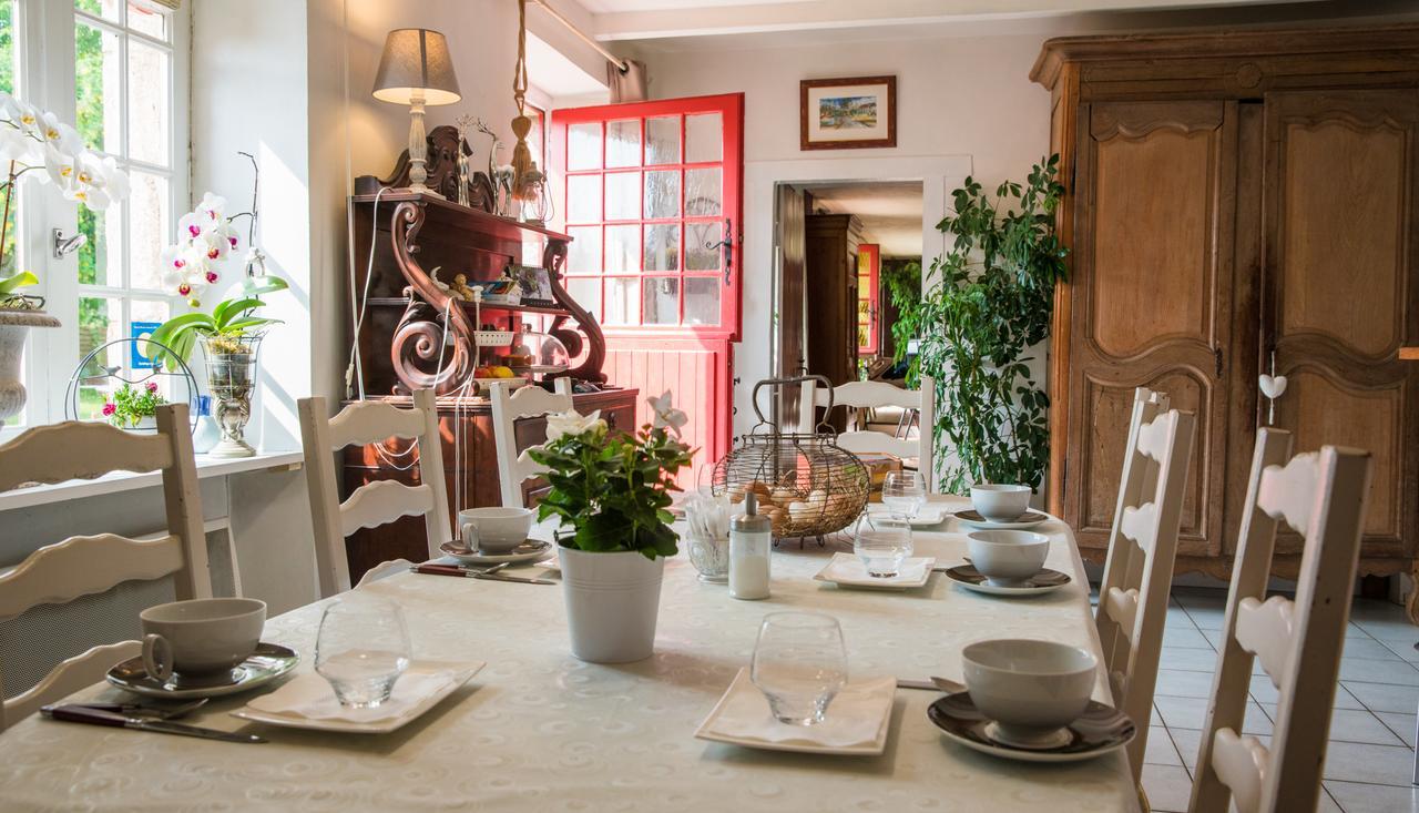Bed and Breakfast Au Jardin D'Eloise Tremereuc Zewnętrze zdjęcie