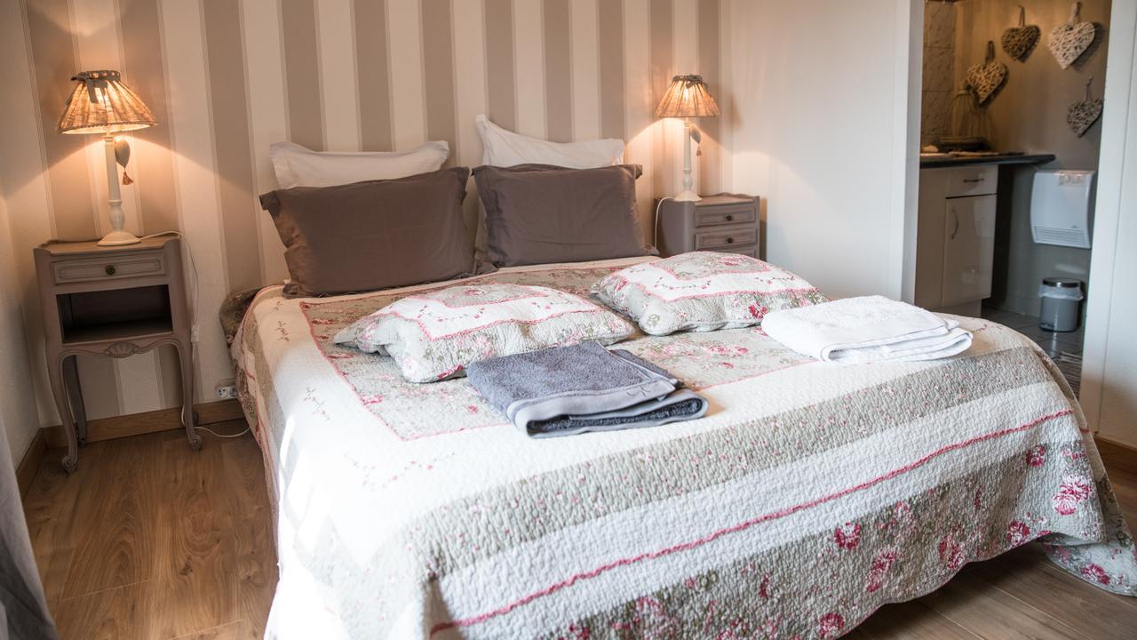 Bed and Breakfast Au Jardin D'Eloise Tremereuc Zewnętrze zdjęcie